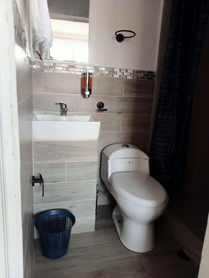 Hotel Posada Laura 산후안델리오 외부 사진
